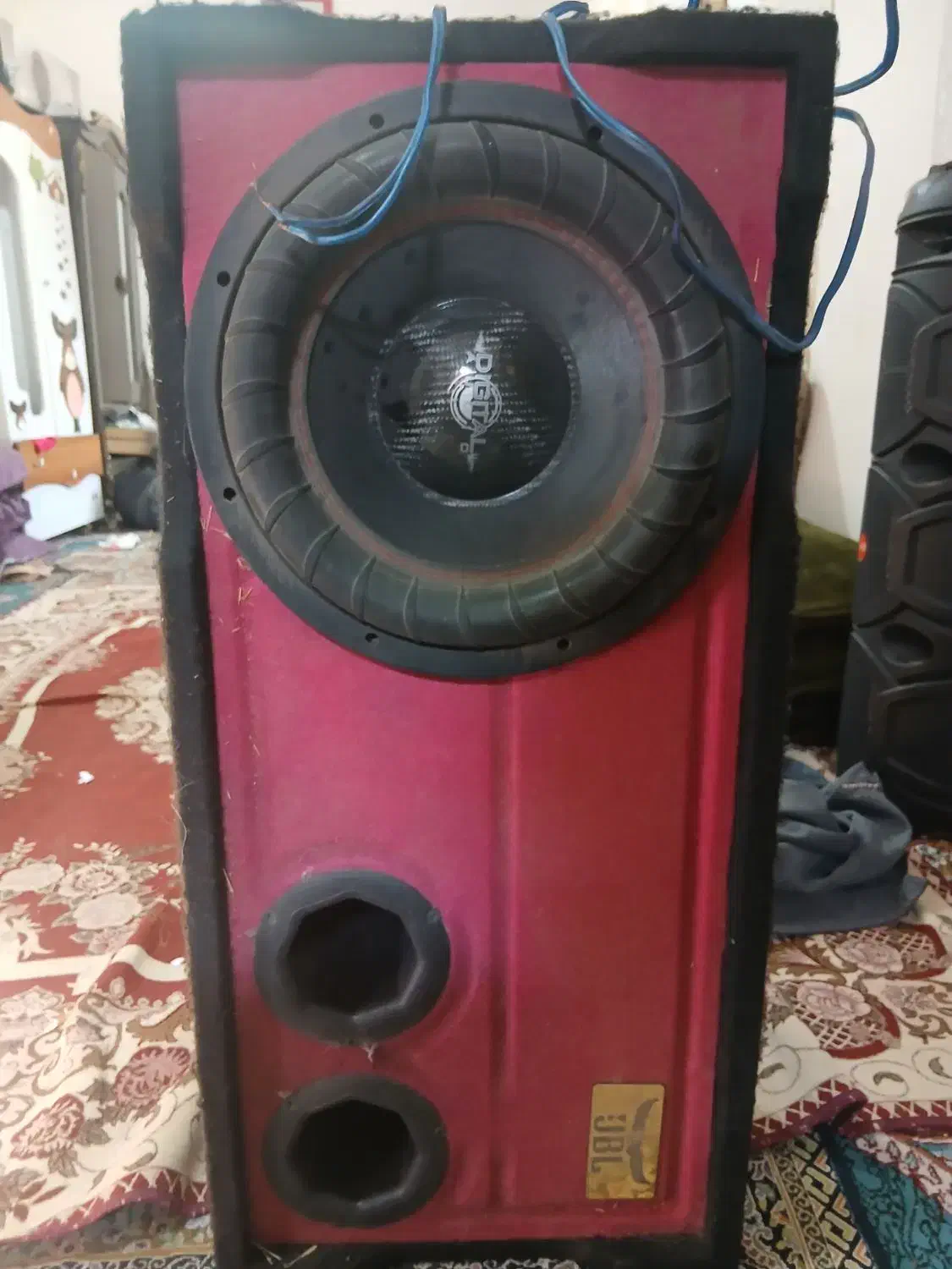 لاستیک استوک ولوازم پژو|قطعات یدکی و لوازم جانبی|تربت جام, میان جام|دیوار