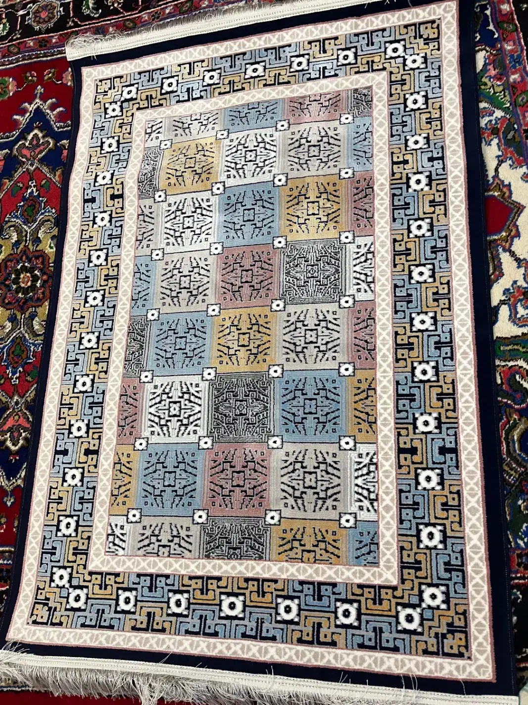 فرش۱در۱/۵ اکبند ونو|فرش|تبریز, |دیوار