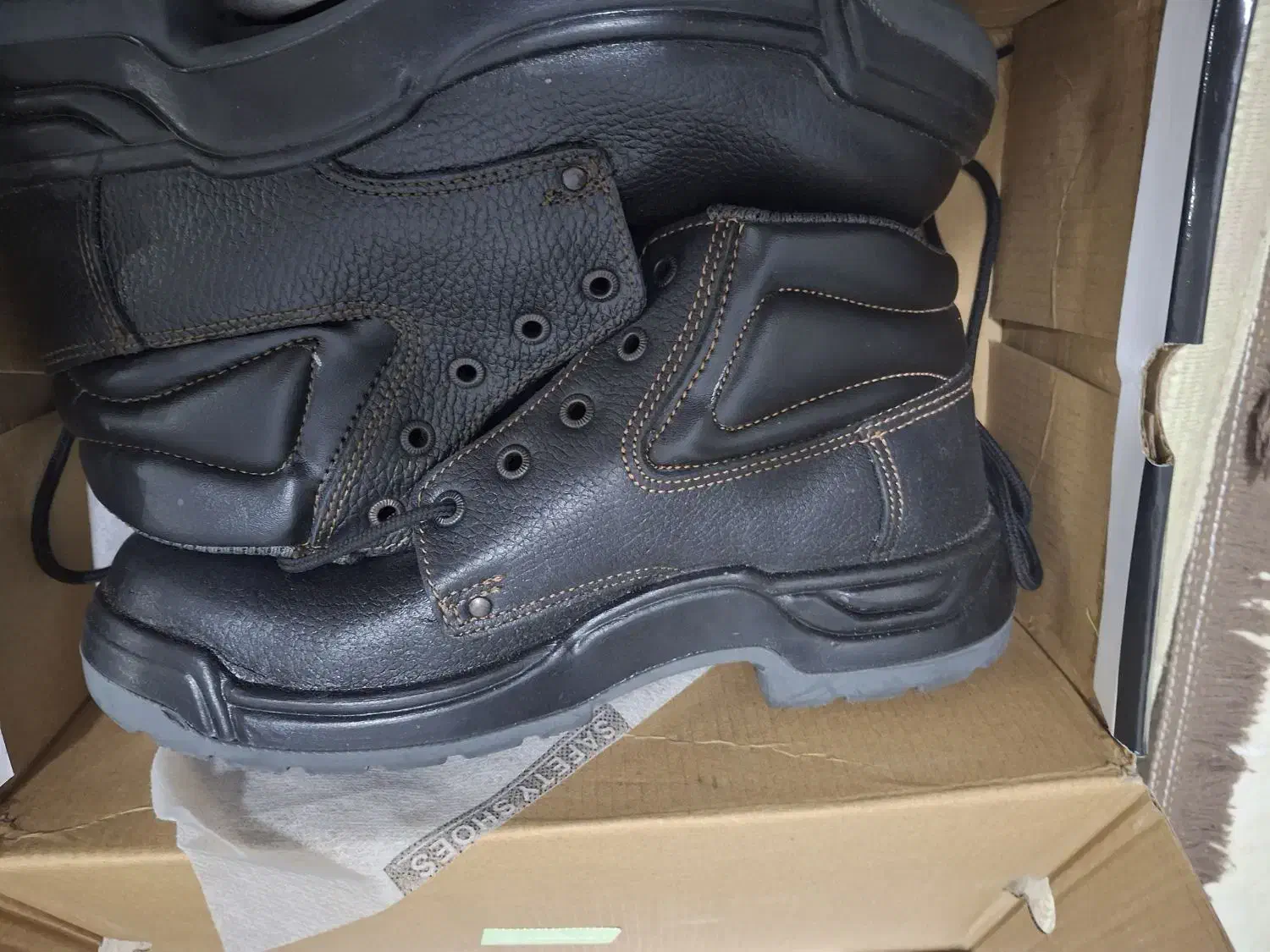 کفش ایمنی و کار|کیف، کفش، کمربند|بندرعباس, |دیوار