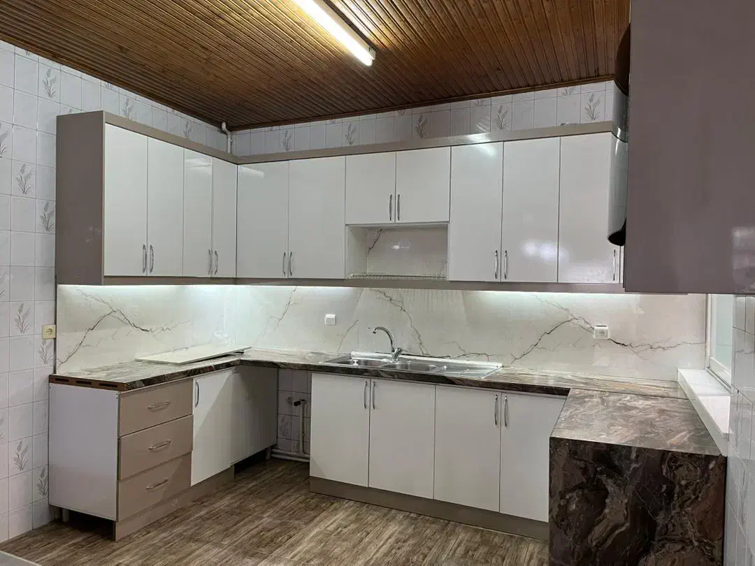 رهن خانه ویلایی ۱۶۰متری /بازسازی شده|اجارهٔ خانه و ویلا|بندر انزلی, گمرک|دیوار