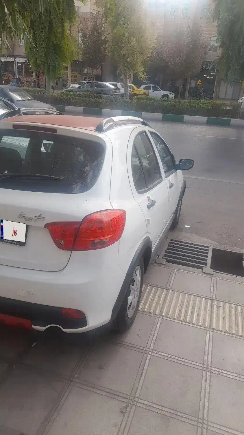 کویک سفیدقرمزسفارشی|خودرو سواری و وانت|قم, فرهنگیان و شهربانی|دیوار