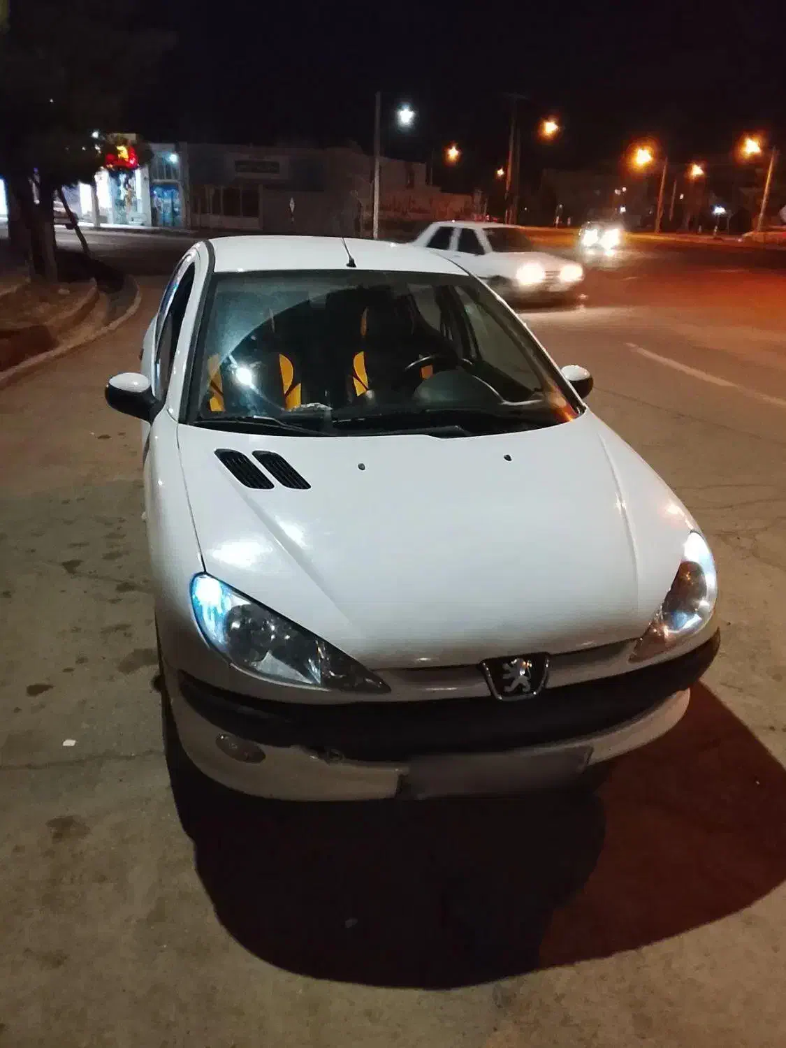 206 مدل 99 تیپ 2|خودرو سواری و وانت|گناباد, |دیوار