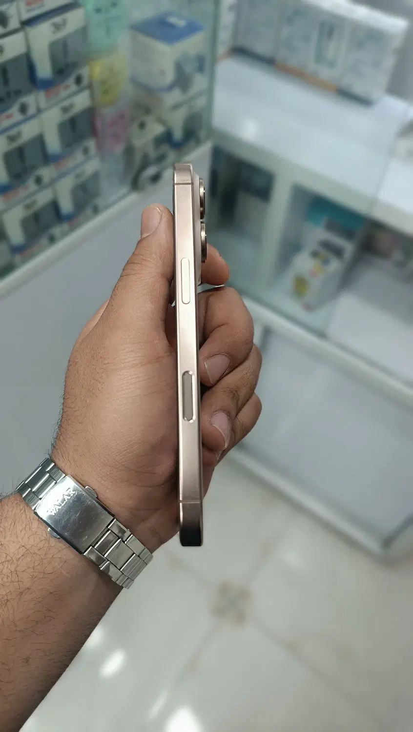 iPhone 16 pro|موبایل|رباط‌کریم, رباط‌کریم|دیوار