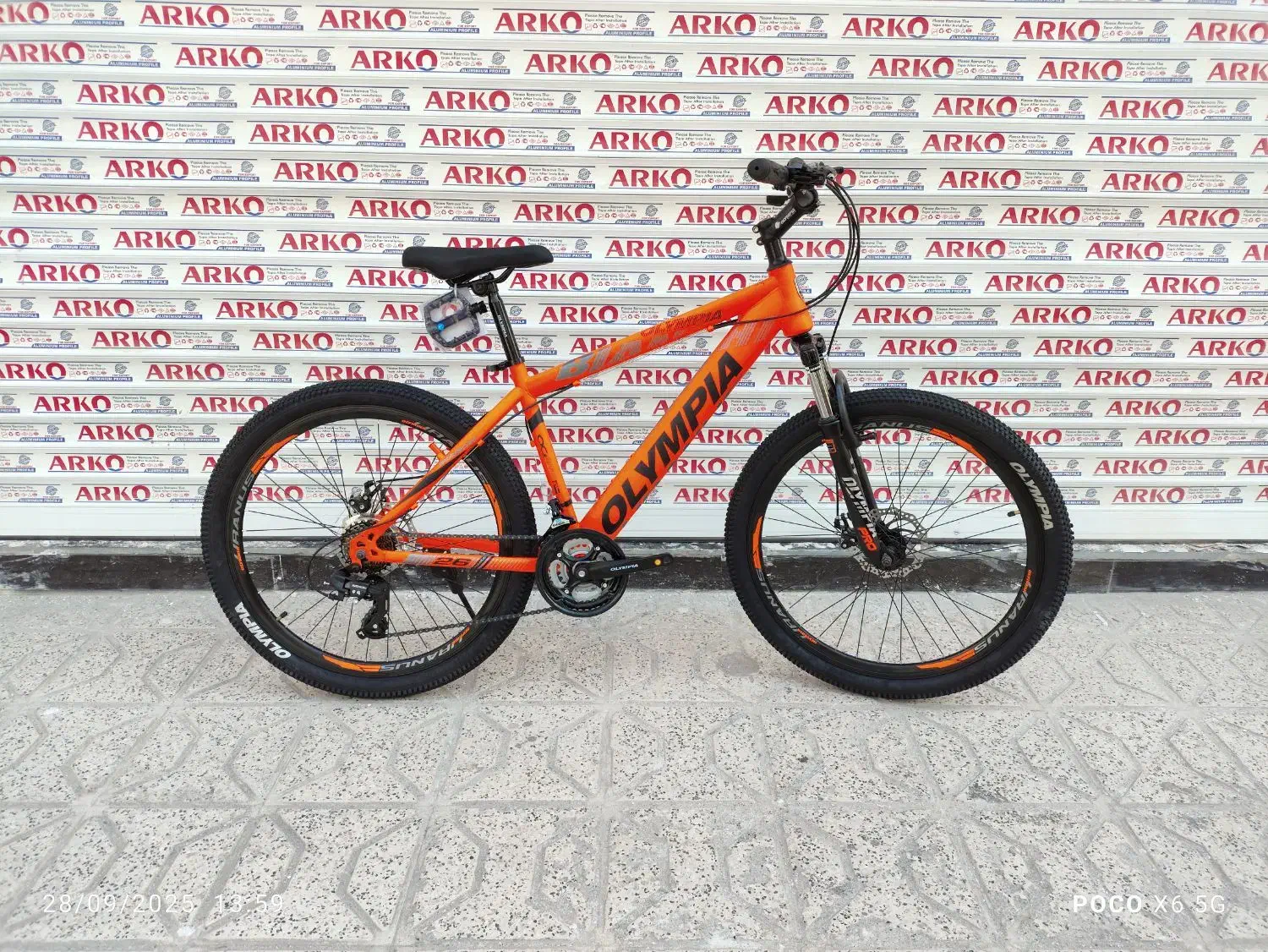 دوچرخه المپیا 26و27 بیانچی لوازم شیمانو دیسکی|دوچرخه، اسکیت، اسکوتر|مشهد, شهید آوینی|دیوار