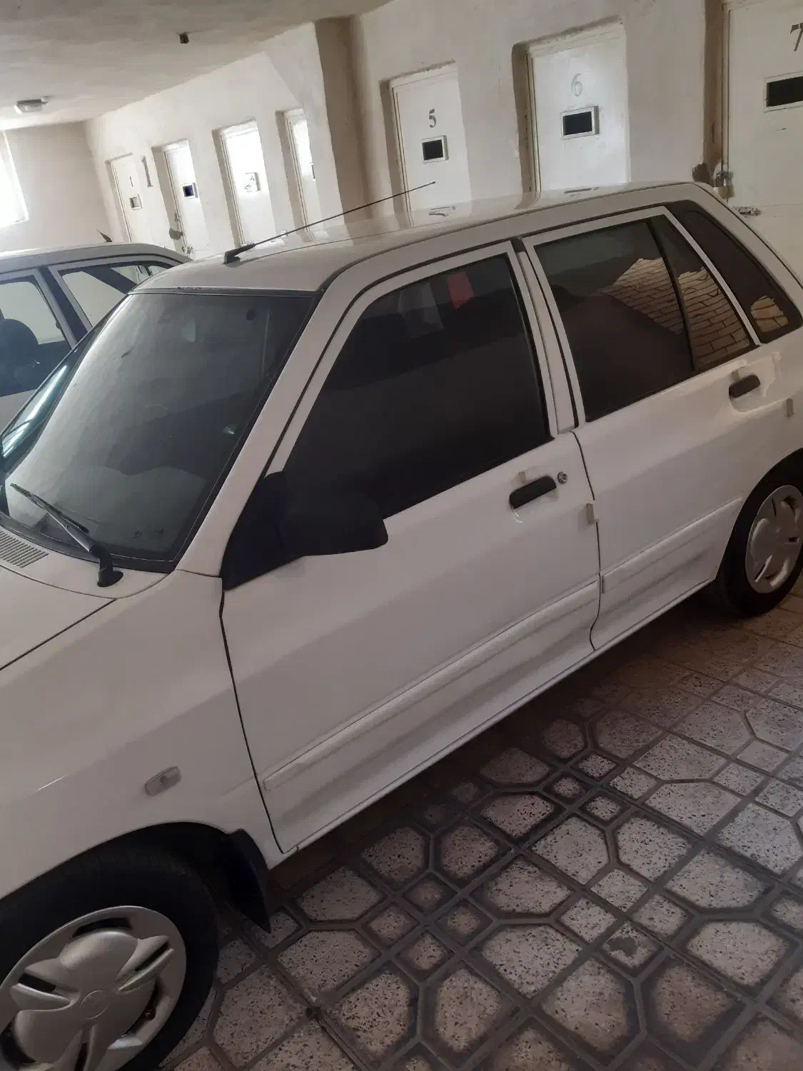 111 مدل ۹۴|خودرو سواری و وانت|سیرجان, |دیوار