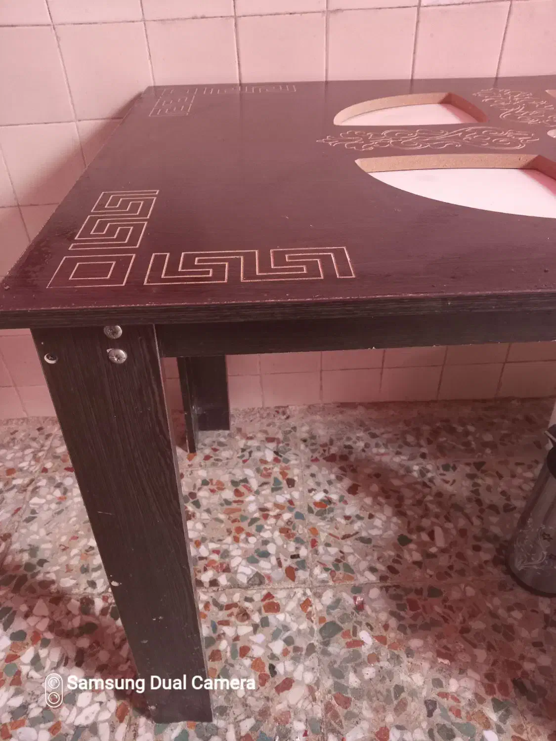 میزناهارخوری|میز و صندلی غذاخوری|ایلام, |دیوار