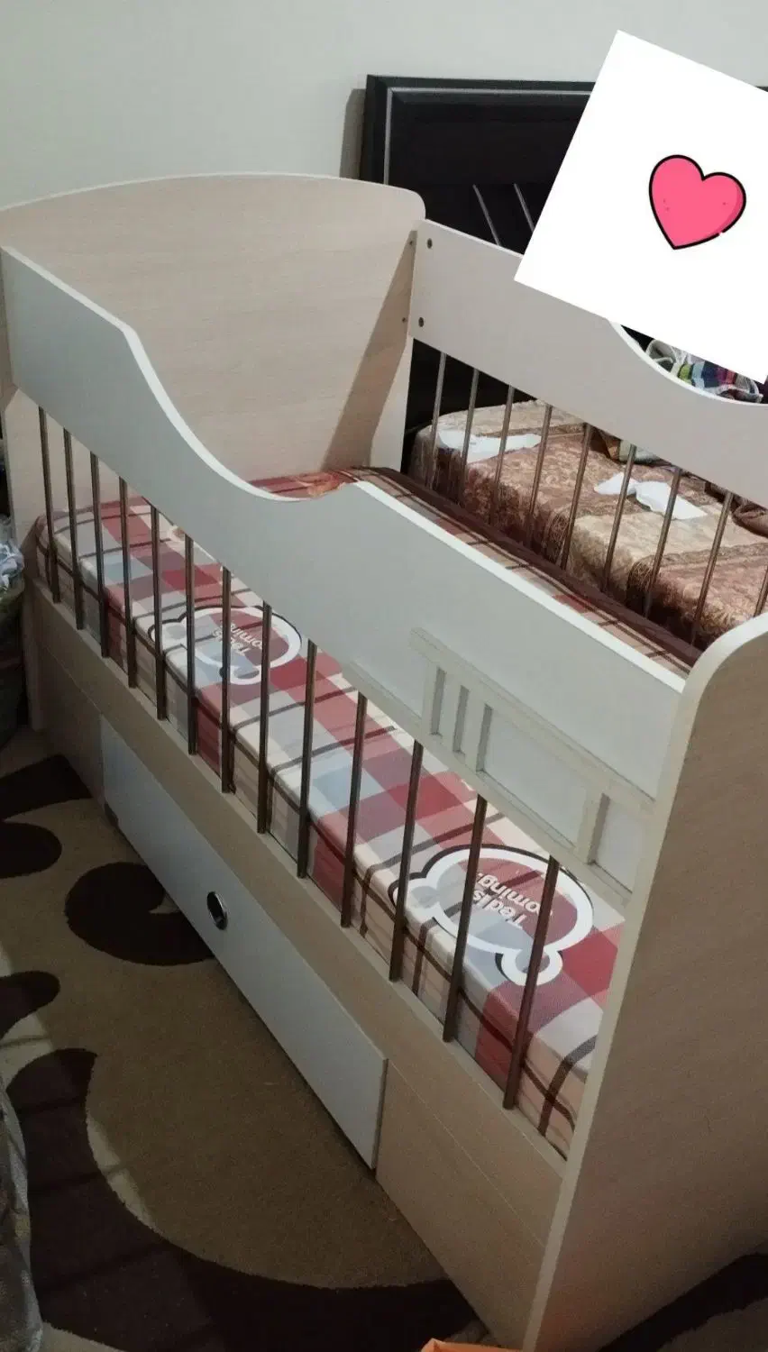 تخت کودک|تخت و صندلی بچه|محمدشهر, محمدشهر|دیوار