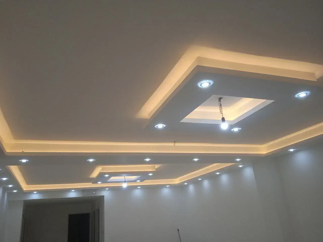 اجرای کناف نورپردازی و نقاشی|خدمات پیشه و مهارت|کرمانشاه, |دیوار