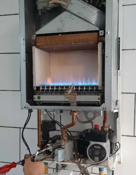 تعمیر و سرویس پکیج و آبگرمکنهای دیواری|خدمات پیشه و مهارت|شهرکرد, |دیوار