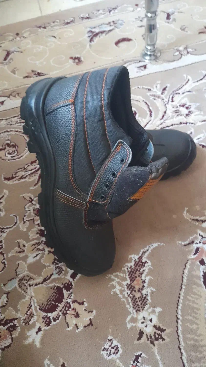 فروش کفش کار|کیف، کفش، کمربند|سمنان, |دیوار