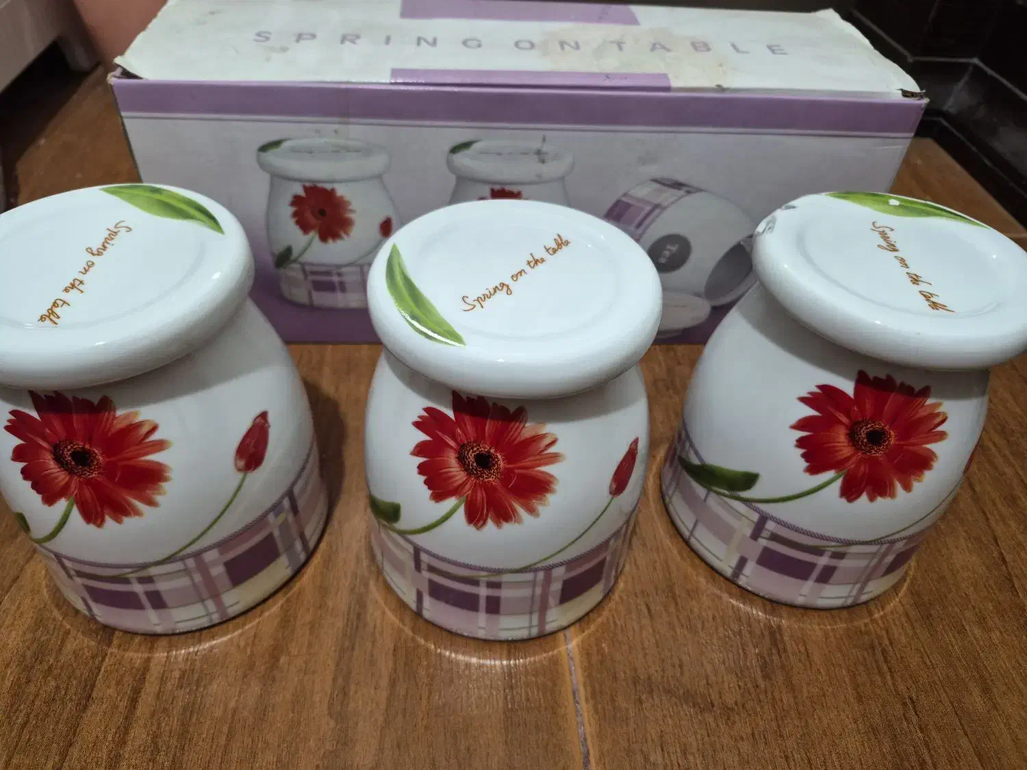 پاسماوری خارجی|ظروف سرو و پذیرایی|شاهین‌شهر, حافظ شمالی|دیوار