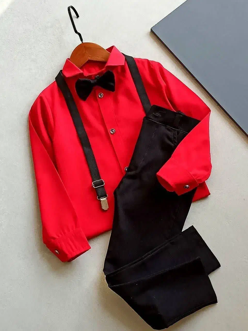 ست ۴ تیکه دخترانه و پسرانه|لباس|فولادشهر, مسکن مهر فولادشهر|دیوار