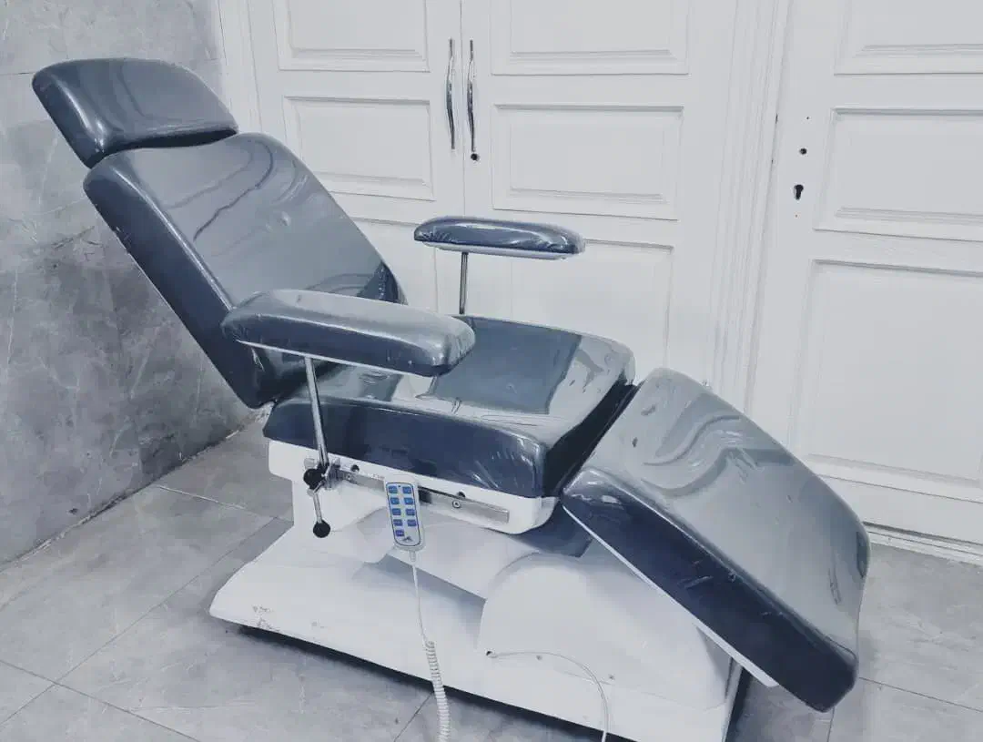 صندلی برقی سه شکن در حد نو|آرایشگاه و سالن‌های زیبایی|مشهد, احمدآباد|دیوار