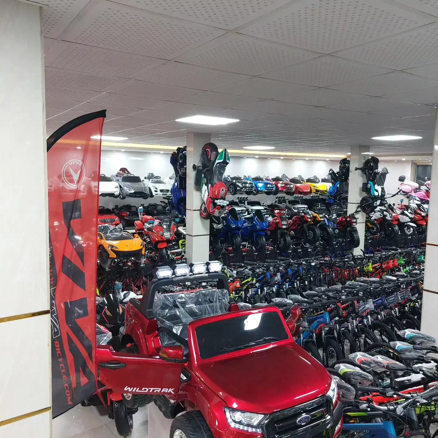 ماشین شارژی موتور شارژی|دوچرخه، اسکیت، اسکوتر|سنندج, |دیوار