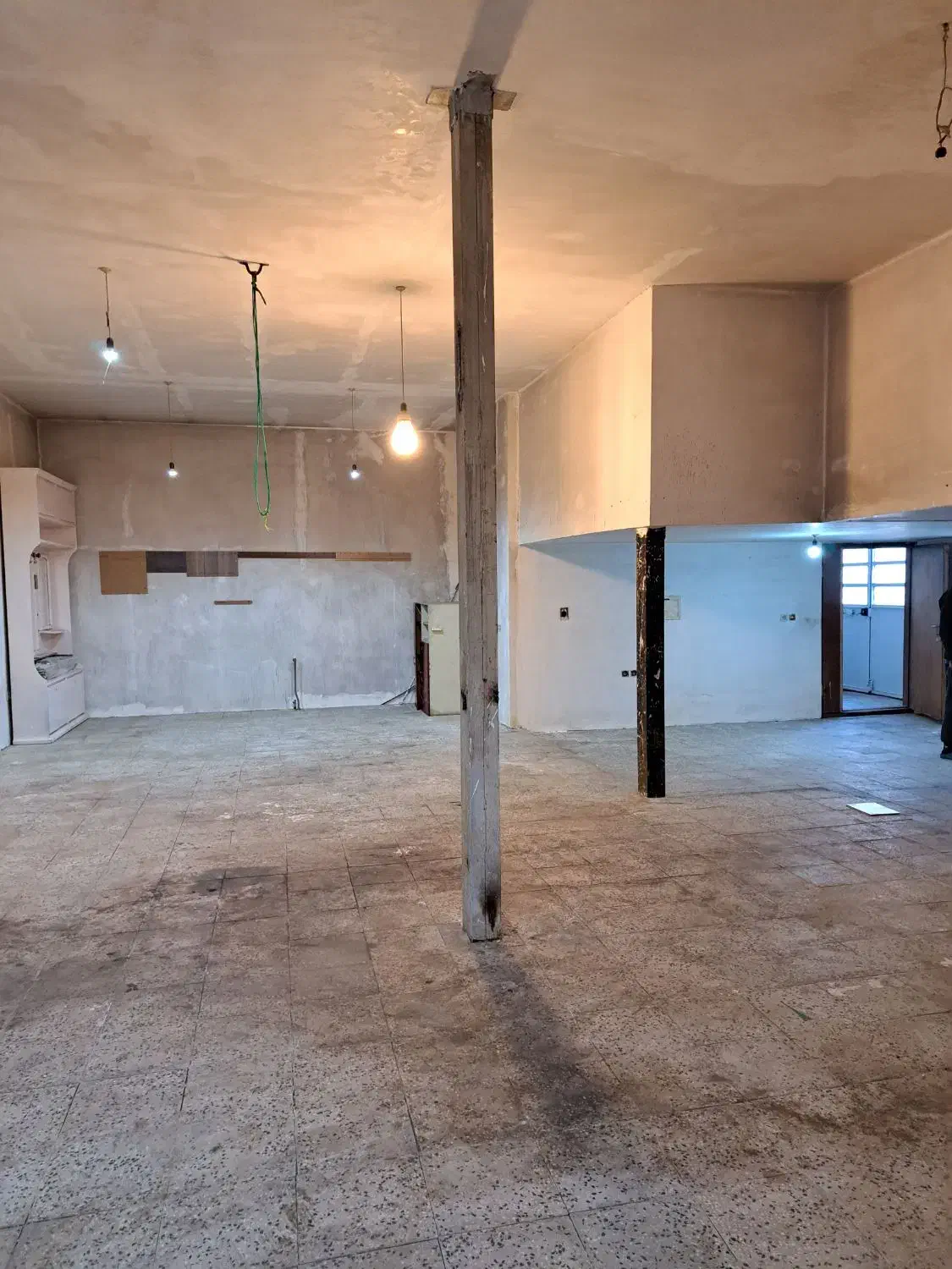 اجاره زیرزمین‌ جهت انبار|اجارهٔ دفتر صنعتی، کشاورزی، تجاری|ارومیه, |دیوار