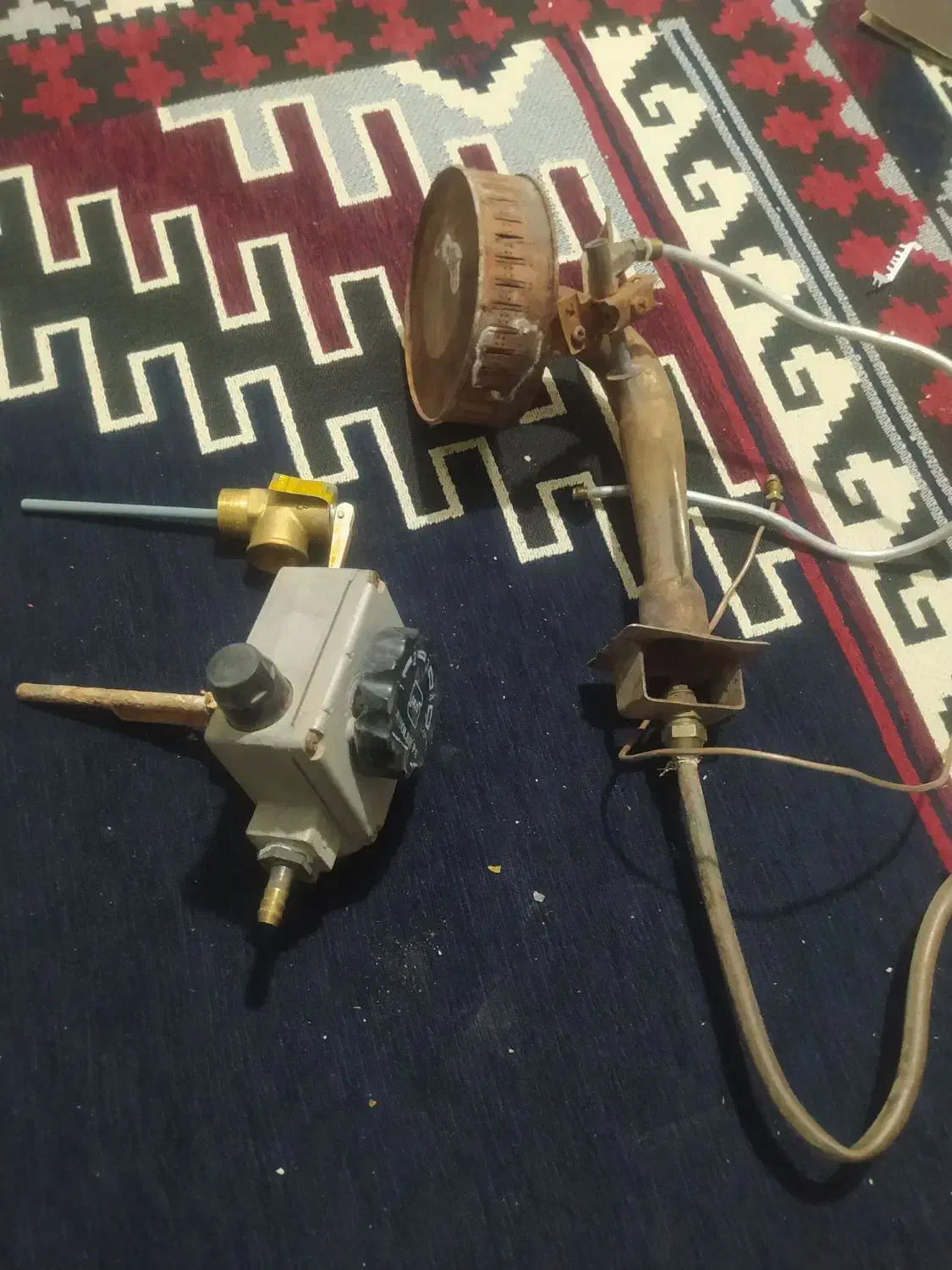 فندک ابگرمکن زمینی|آبگرمکن، پکیج، شوفاژ|چرام, |دیوار