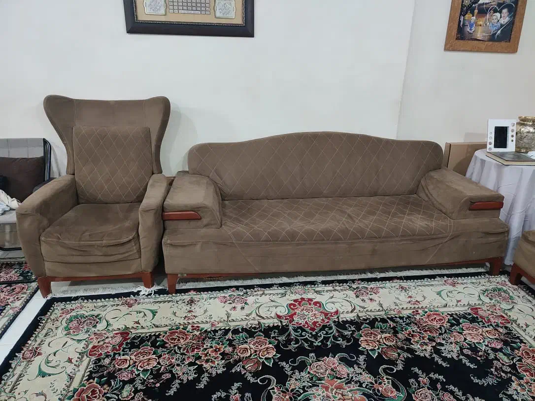 مبل ۷ نفره|مبلمان خانگی و میز عسلی|اهواز, سپیدار|دیوار