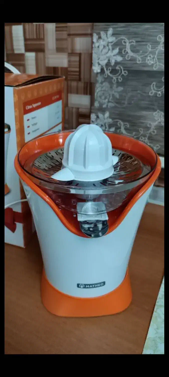 آب مرکبات گیری|آبمیوه‌گیر و آب‌مرکبات‌گیر|محمدشهر, محمدشهر|دیوار