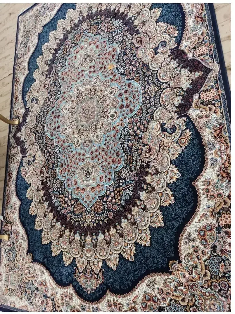 فرش ۶متری ۷۰۰ شانه|فرش|مرند, |دیوار