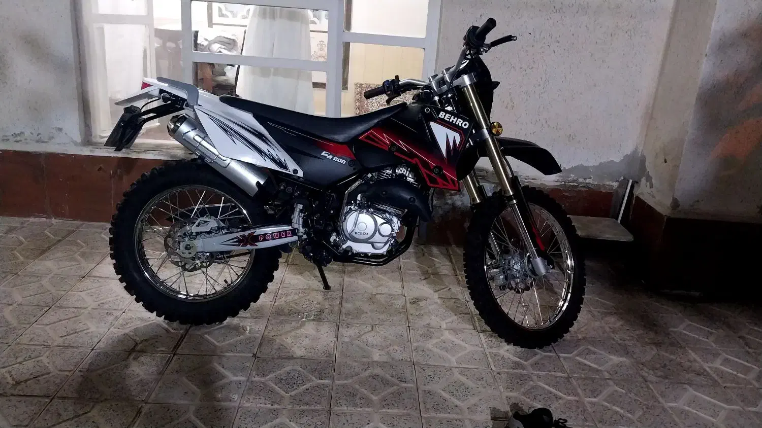 یک دستگاه موتورسیکلت بهرو۲۰۰|موتورسیکلت|خسروشاه, |دیوار