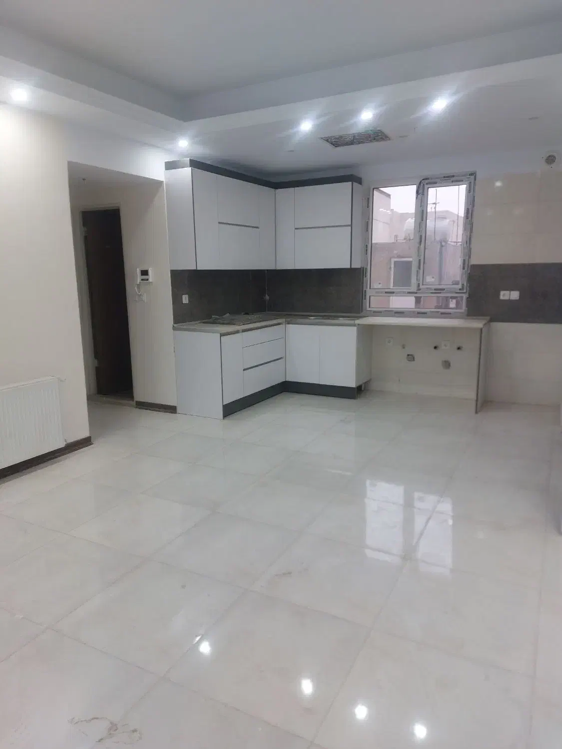 ۷۵ متر دوخوابه فول امکانات