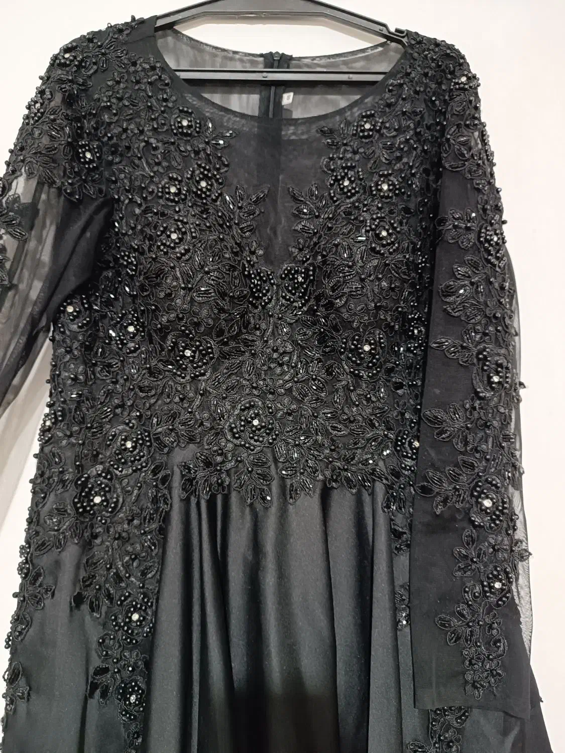 لباس مجلسی|لباس|دشتابی, |دیوار