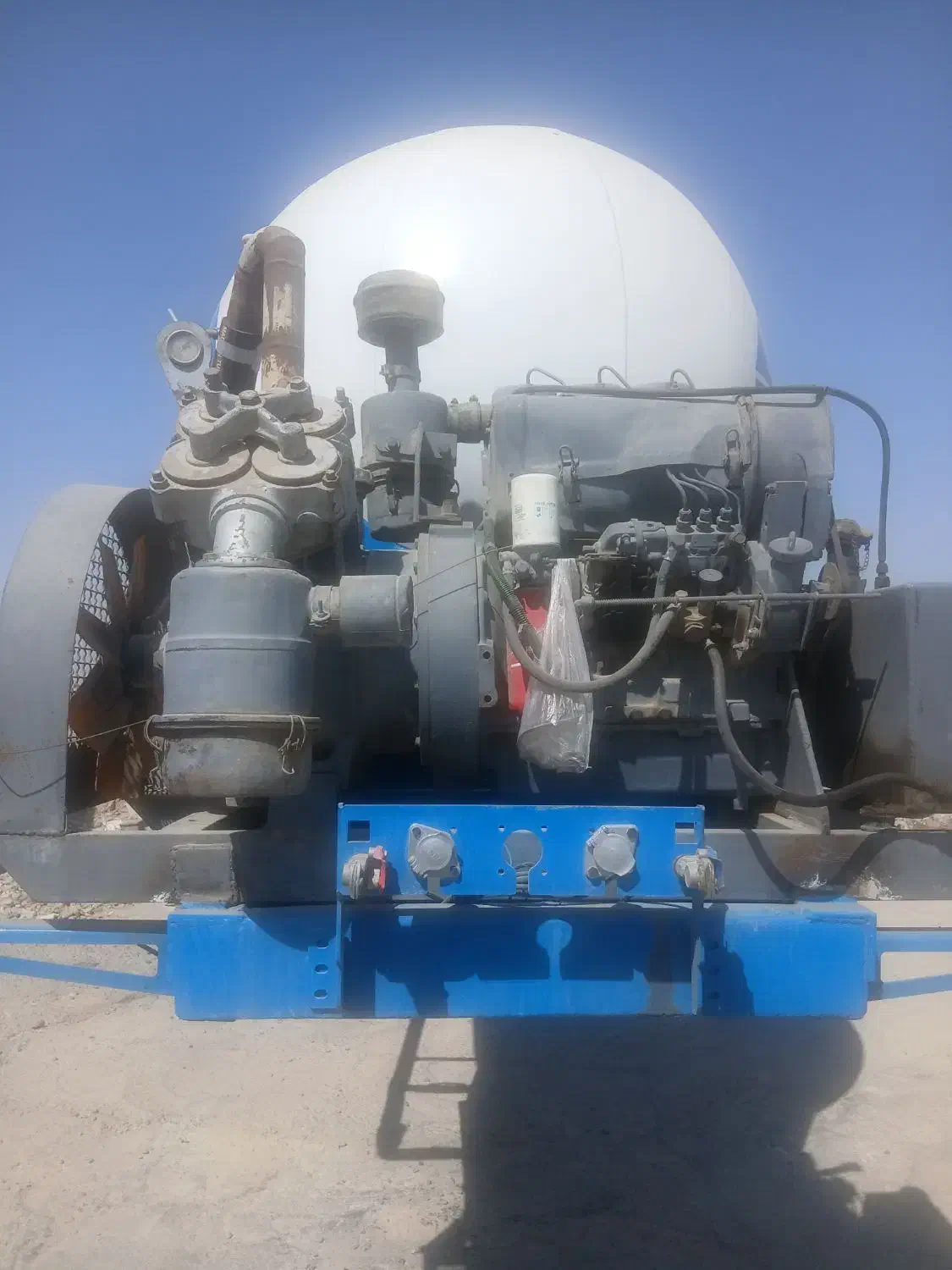 بونکر سه محور|قطعات یدکی و لوازم جانبی|فامنین, |دیوار