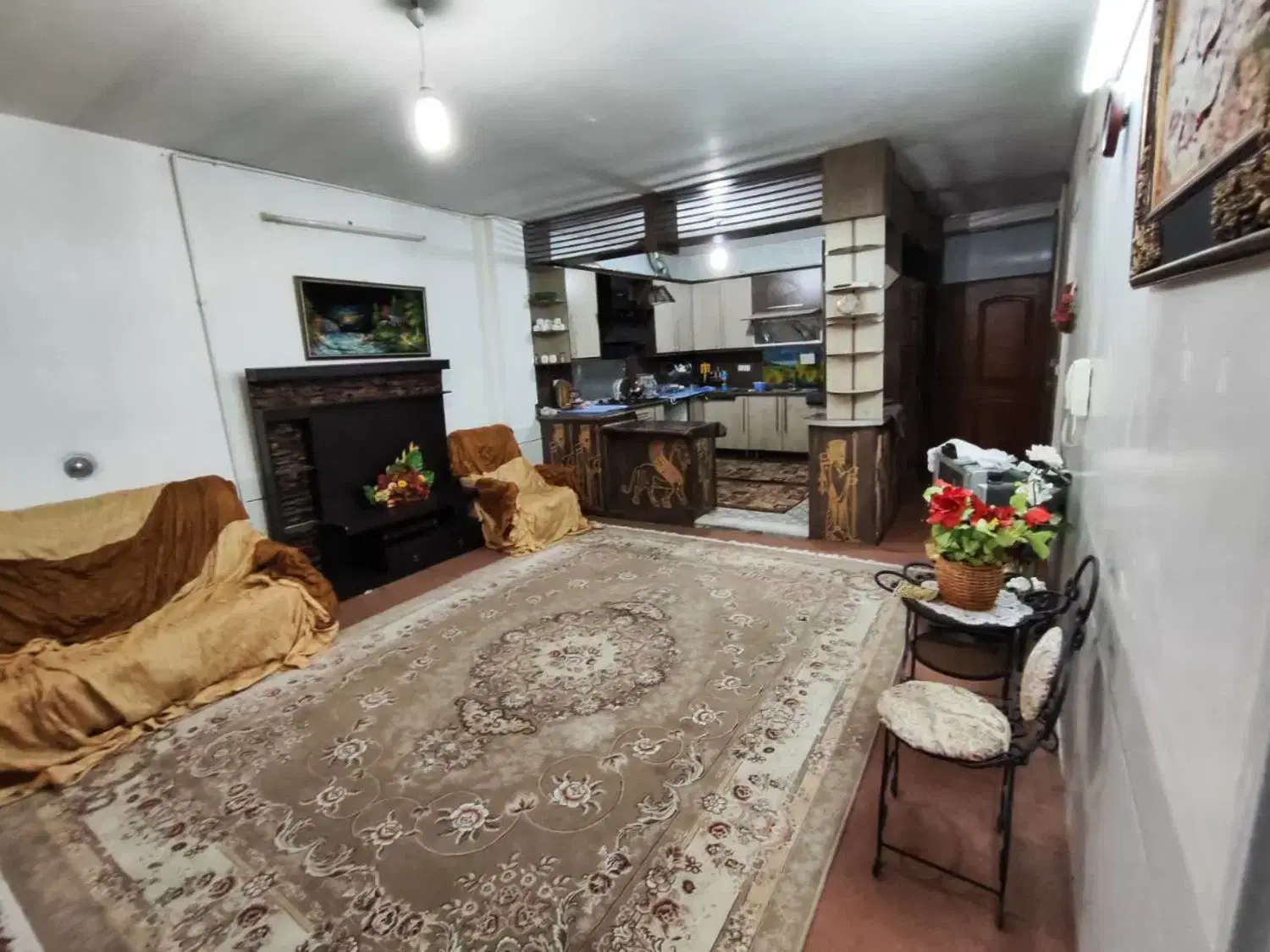 خانه مسافر نائین منزل اقامتگاه نایین هتل مهمانسرا|اجارهٔ کوتاهمدت آپارتمان و سوئیت|نائین, |دیوار