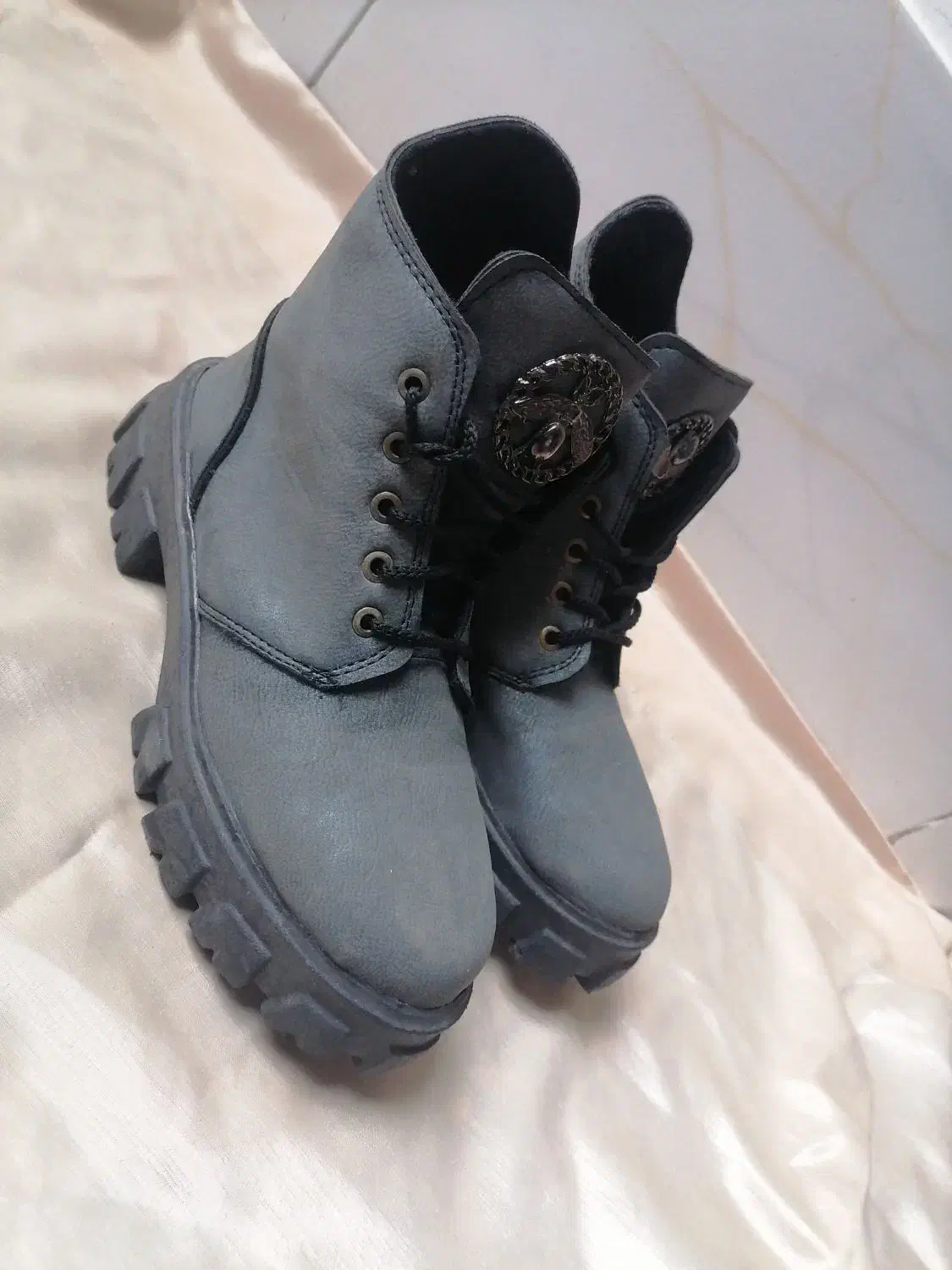 نیم بوت زنانه|کیف، کفش، کمربند|شیراز, رکن‌آباد|دیوار