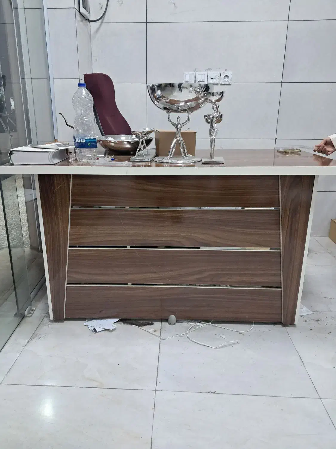 میز اداری و صندلی|مبلمان اداری|گنبد کاووس, |دیوار