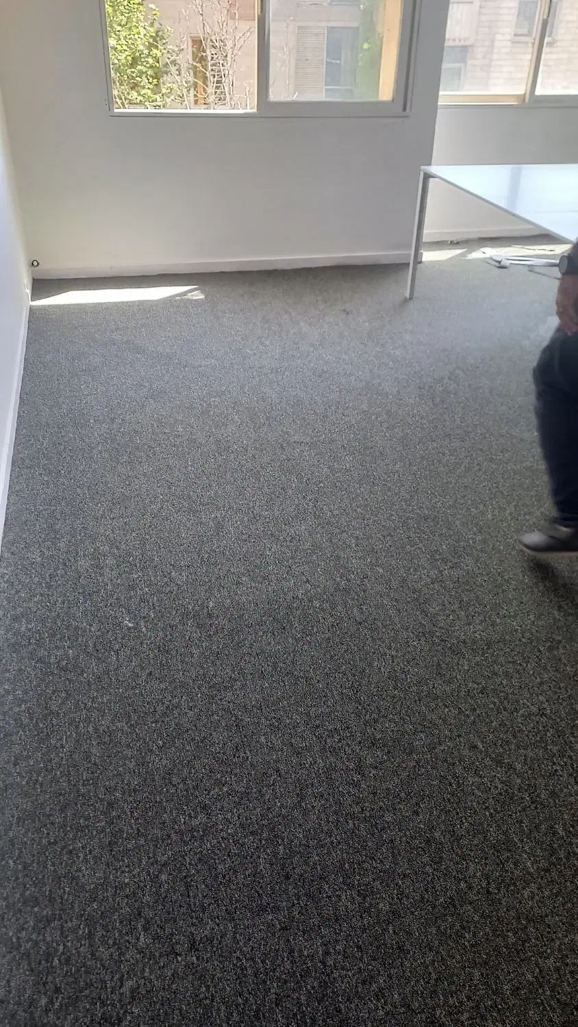 نصب موکت وچمن.ورزشی وتزئینی.ترمود.تایل|خدمات پیشه و مهارت|تهران, ائمه اطهار|دیوار