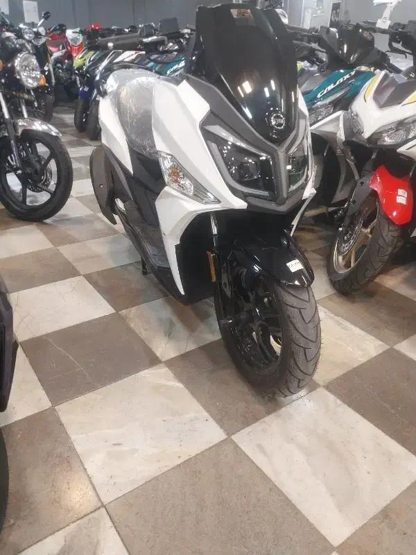 موتورسیکلت|موتورسیکلت|اصفهان, شاهد|دیوار