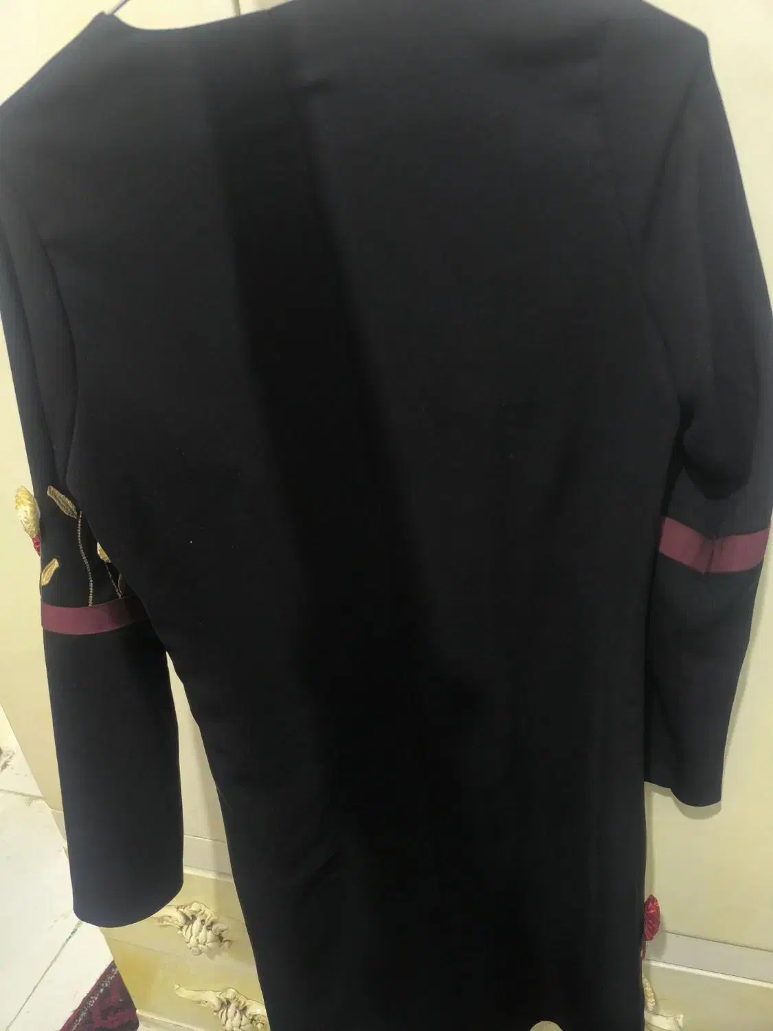 مانتو|لباس|مشهد, کوی ولیعصر|دیوار