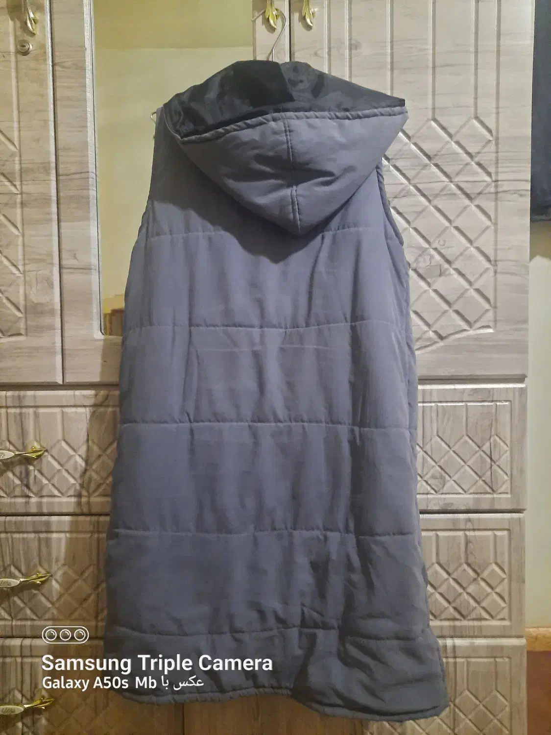 پافر|لباس|هشتگرد, هشتگرد قدیم|دیوار