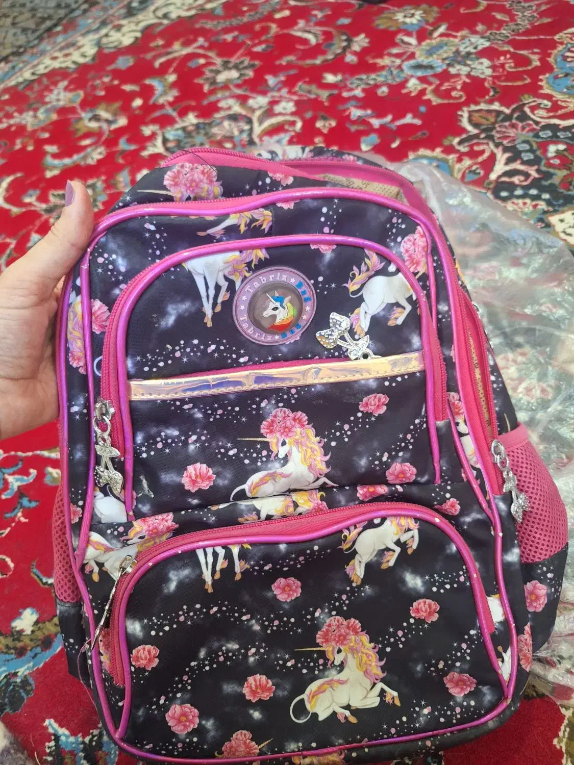 کیف مدرسه دخترانه|کیف، کفش، کمربند|تبریز, |دیوار