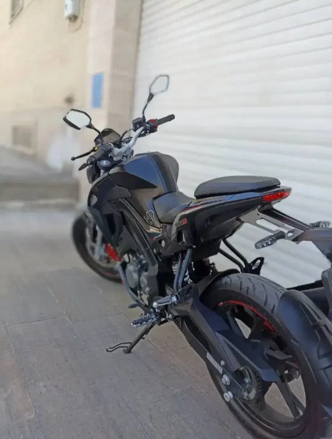 بنلی ۱۸۰ اس|موتورسیکلت|یزد, |دیوار