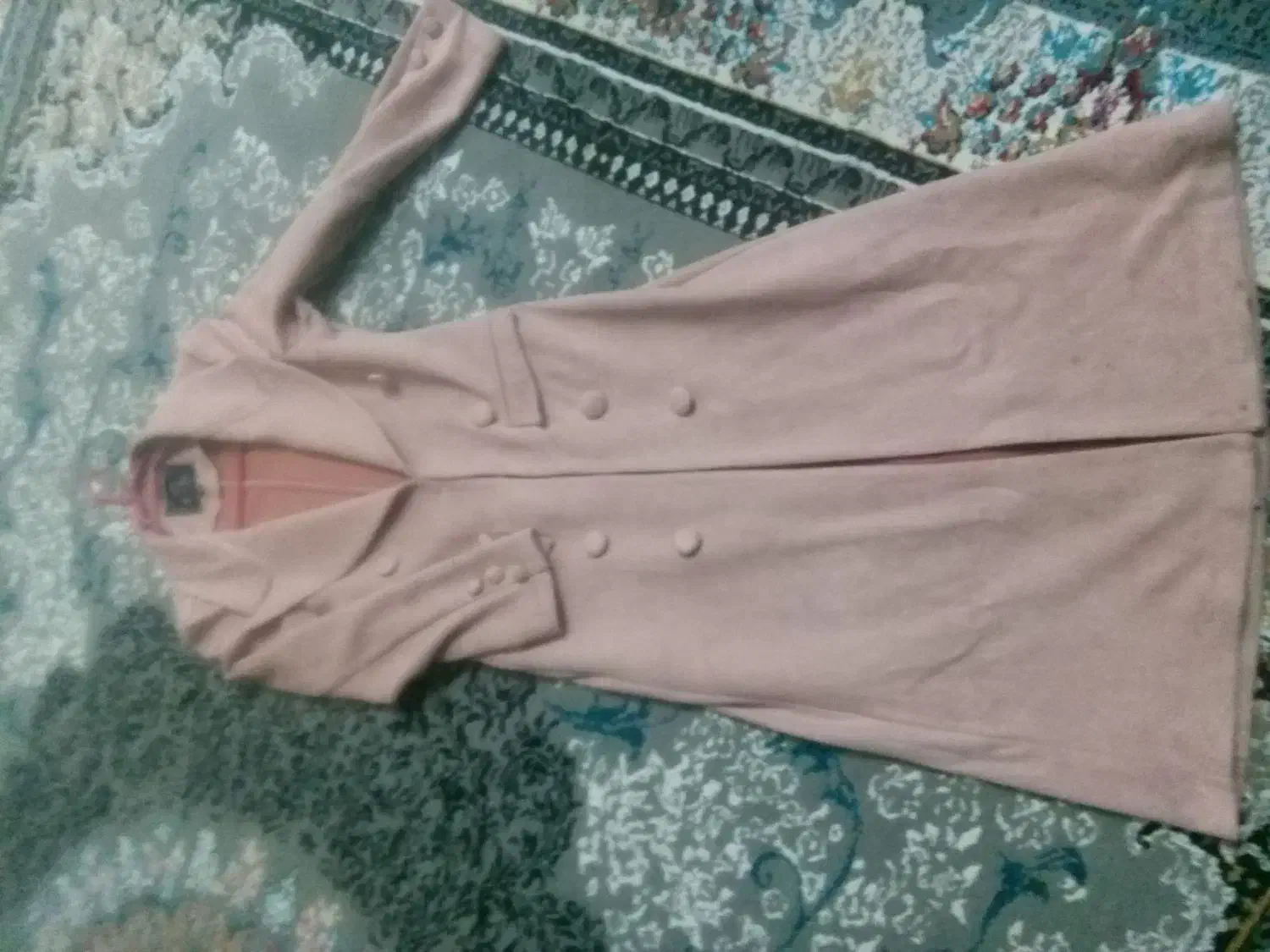 پالتوپاییزه|لباس|بومهن, |دیوار