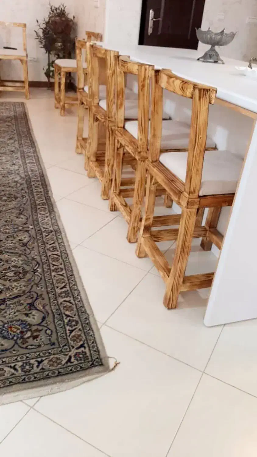 صندلی مربع لهستانی صندلی اوپنی صندلی اپنی جزیره|میز و صندلی غذاخوری|آفتاب, |دیوار