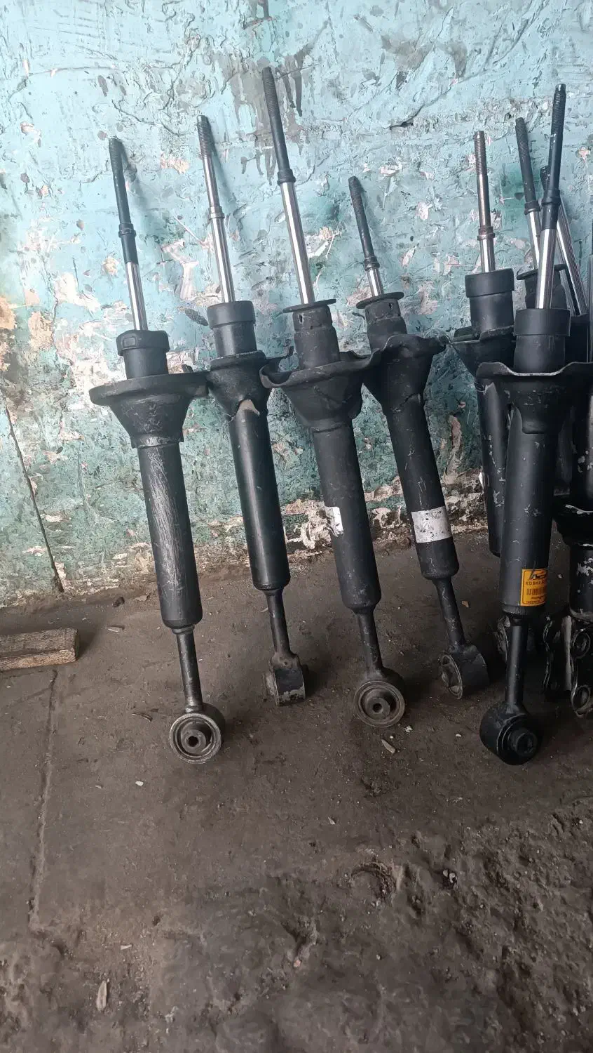 کمک عقب جلو پراید|قطعات یدکی و لوازم جانبی|محمدشهر, ولدآباد|دیوار