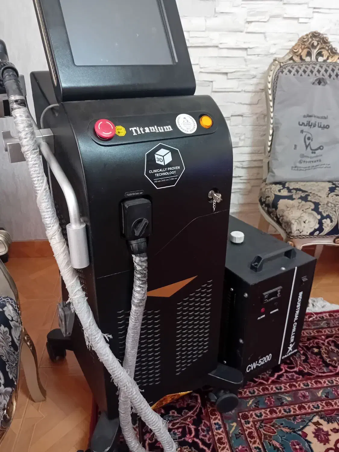 دستگاه لیزر مو تیتانیوم|آرایشگاه و سالنهای زیبایی|تهران, باشگاه نفت|دیوار