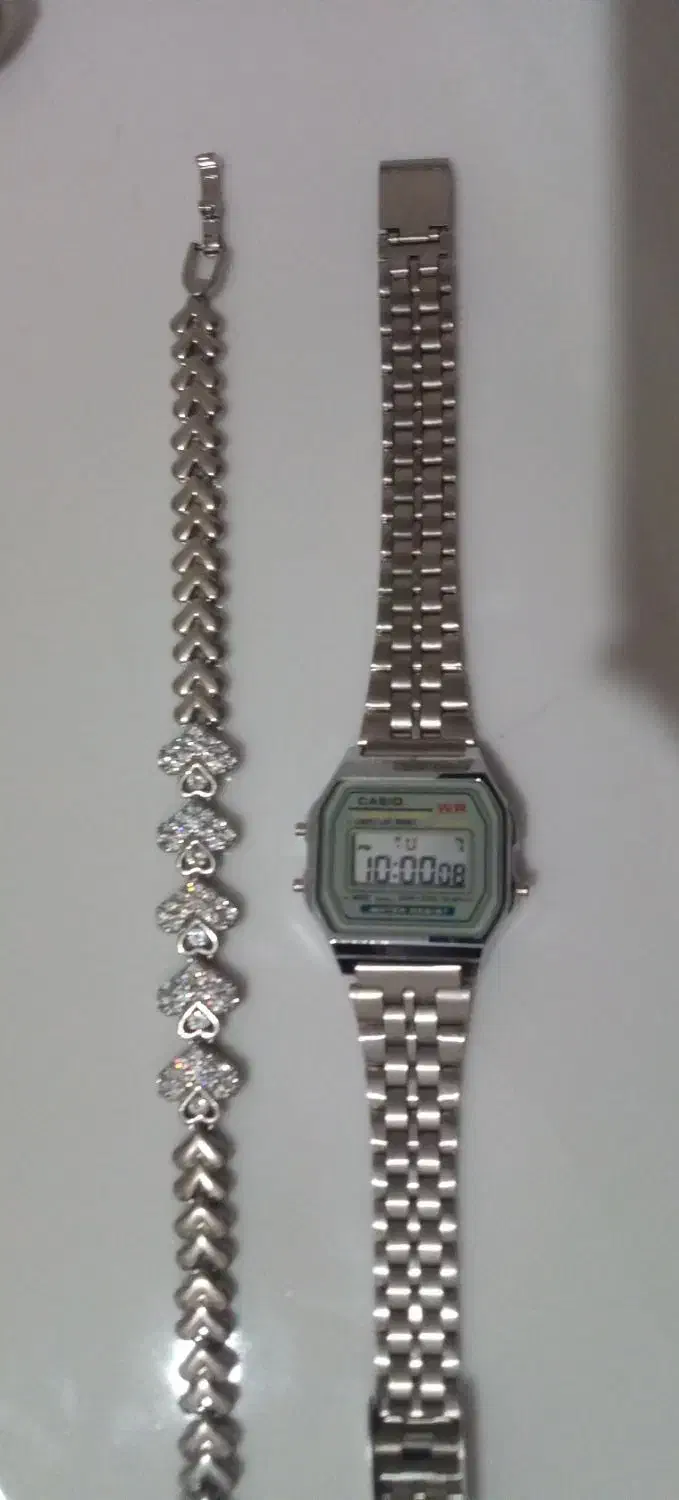 ساعت|ساعت|قم, عمار یاسر|دیوار