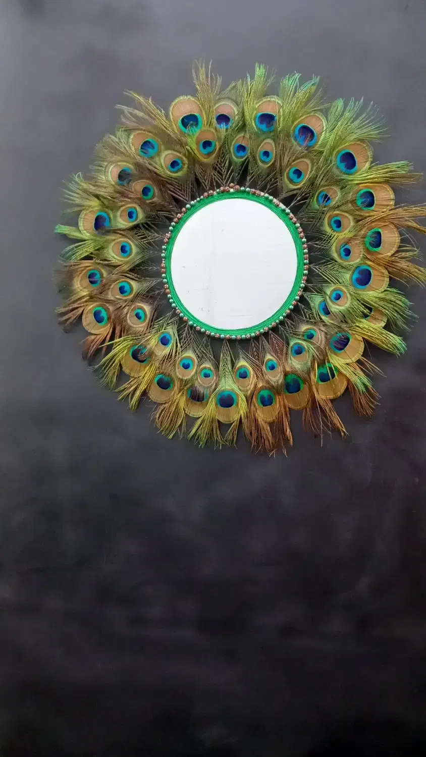 آینه  با پر طاووس|صنایع دستی و سایر لوازم تزئینی|رشت, حومه رشت|دیوار