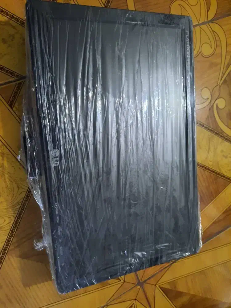 مانیتور ۲۴ اینچ ۱۷ و ۱۶ اینچ|قطعات و لوازم جانبی رایانه|ری, تقی آباد|دیوار