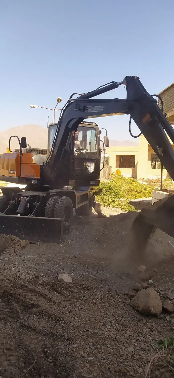 خدمات بیل مکانیکی در رودان|خدمات حمل و نقل|رودان, |دیوار