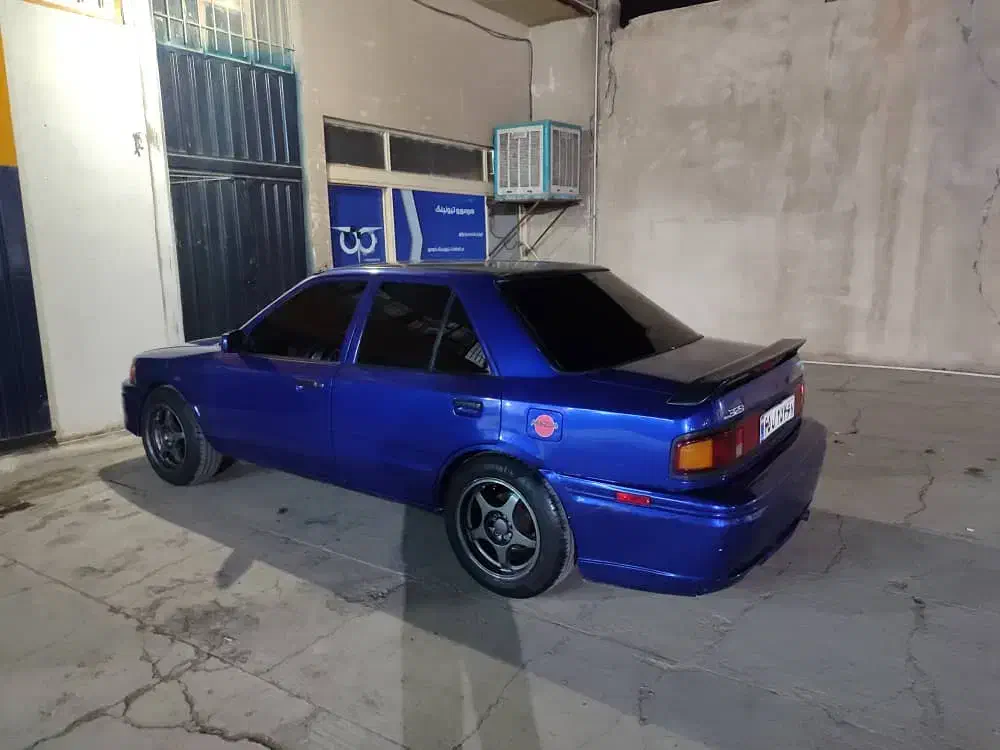 کلاسیک مزدا ۳۲۳ تقویت|خودرو کلاسیک|تهران, آسمان|دیوار