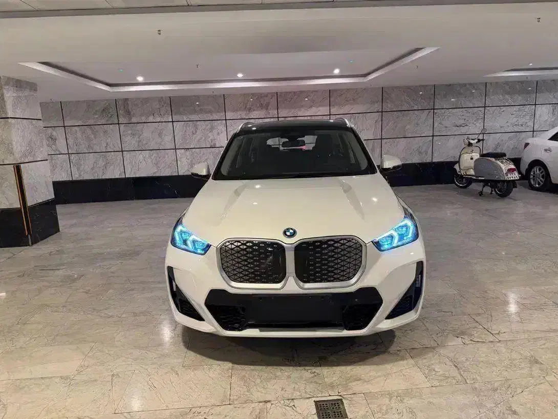 BMW IX1|خودرو سواری و وانت|تهران, نیاوران|دیوار