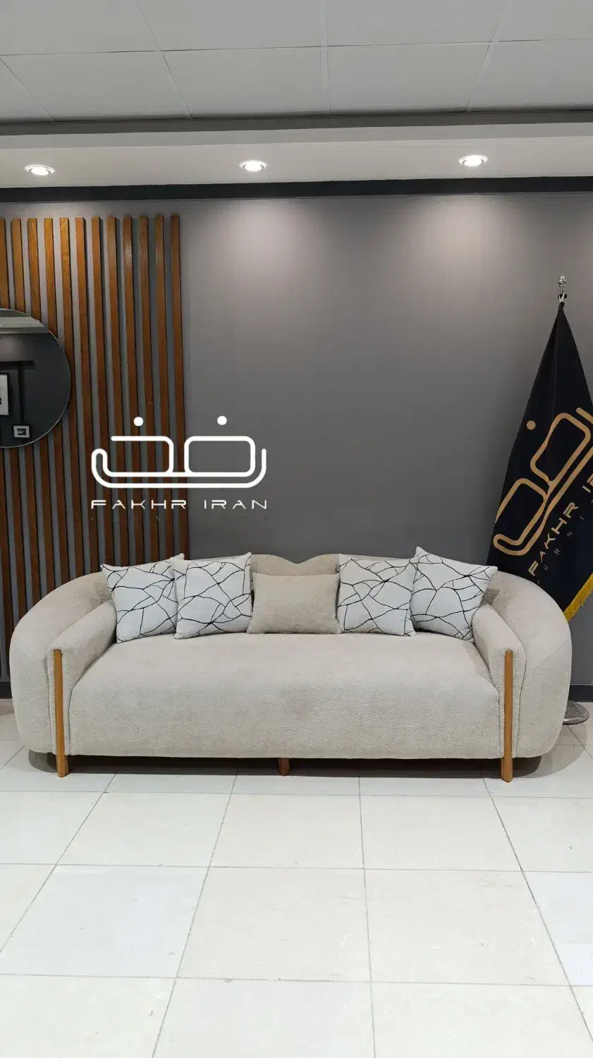 راحتی ومینی مال|مبلمان خانگی و میز عسلی|نیشابور, شهرک بهارستان|دیوار