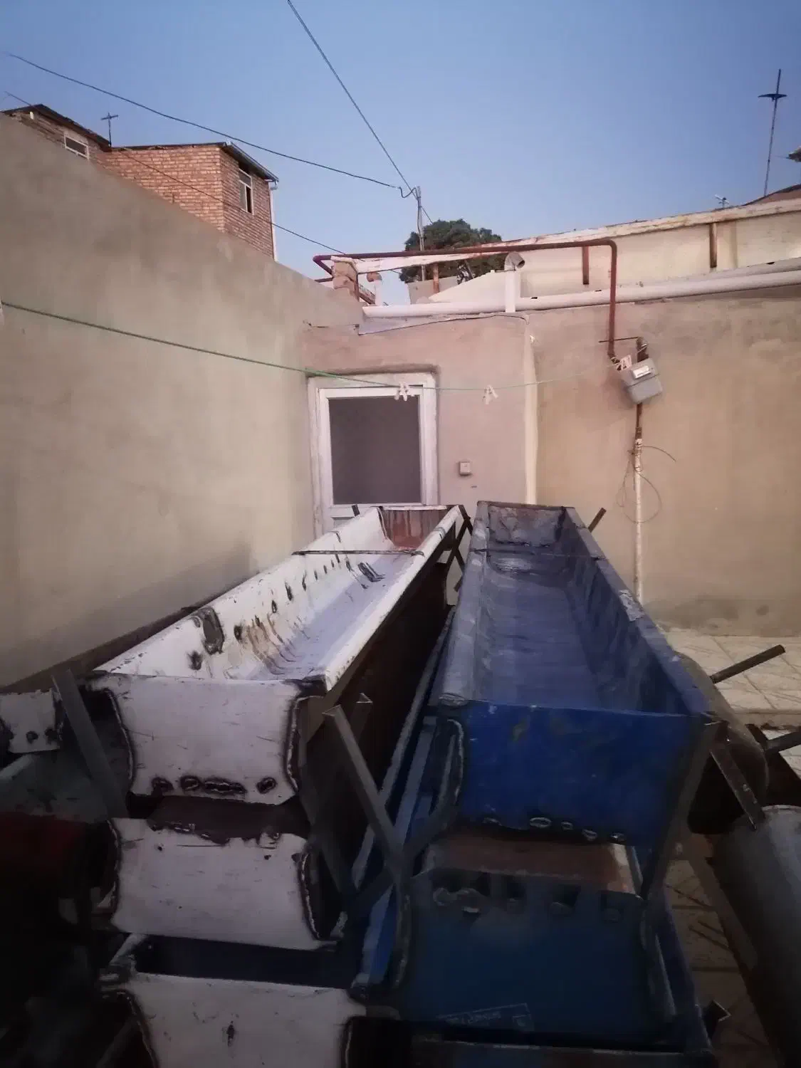 اخور گوسفندی گاوی|لوازم جانبی حیوانات|نیشابور, میدون بار|دیوار