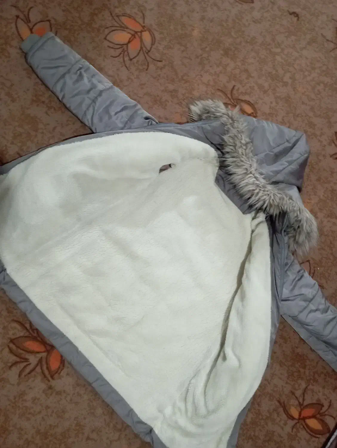 کاپشن دخترانه|لباس|شیروان (خراسان), |دیوار