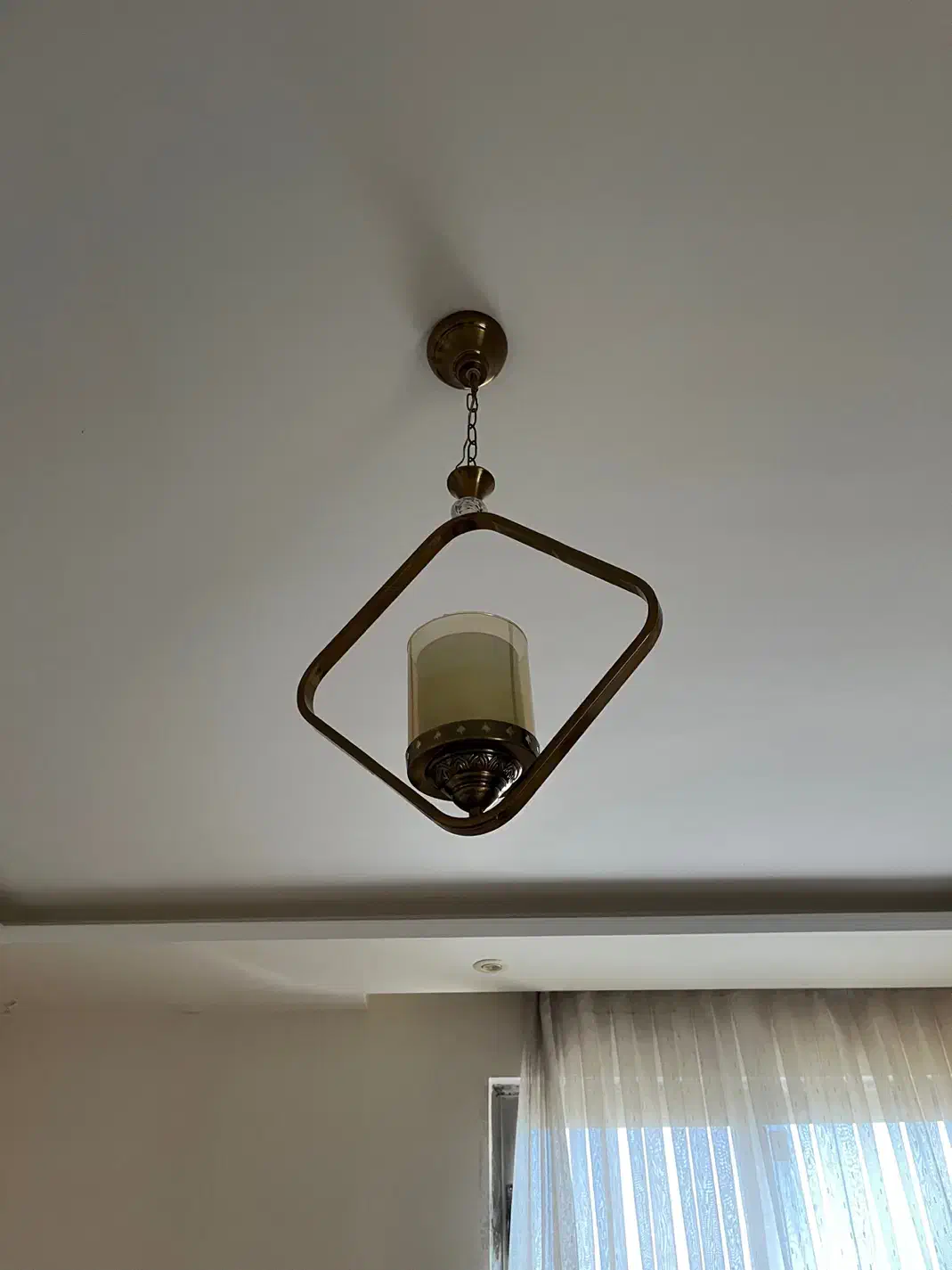 لوتسر|لوستر و چراغ آویز|نجف‌آباد, منتظری شمالی|دیوار